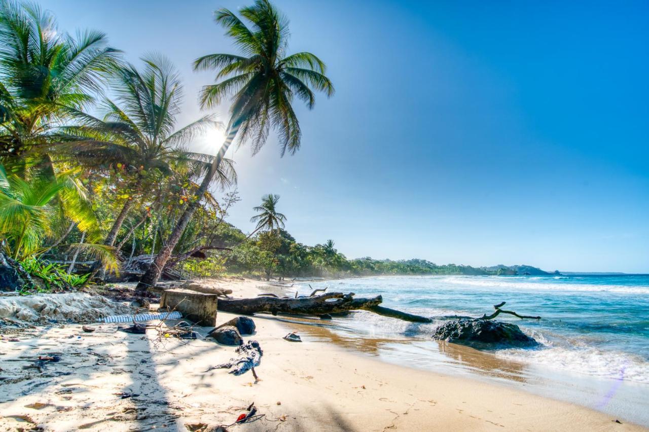 Hotel Bocas Del Toro Exterior photo