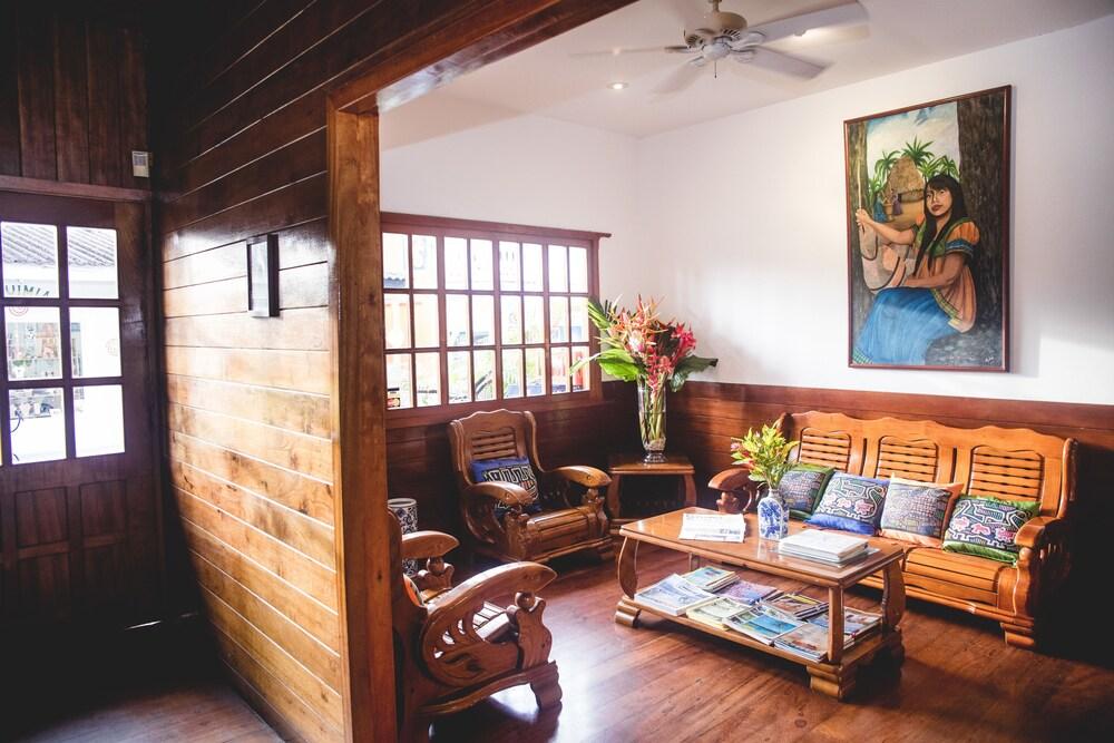 Hotel Bocas Del Toro Exterior photo